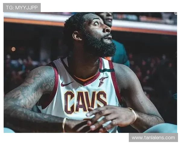 卡马文加防守端贡献显著，拦截与抢断数据持续提升