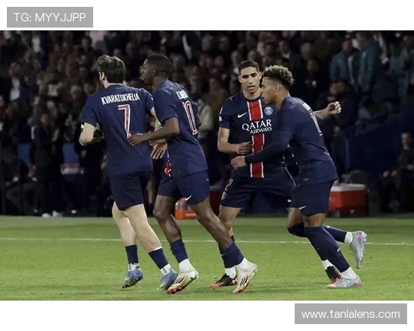 巴黎圣日耳曼高位压迫打法，防线暴露问题成争冠格局关键变数