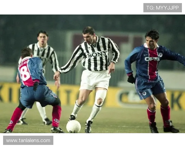 欧洲豪门尤文图斯陷内讧危机,战术混乱与阵容失衡,争冠之路前景堪忧