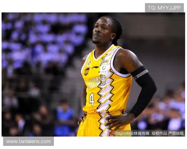 拉梅洛·鲍尔突破创造机会提升攻击效率拉开对手防线